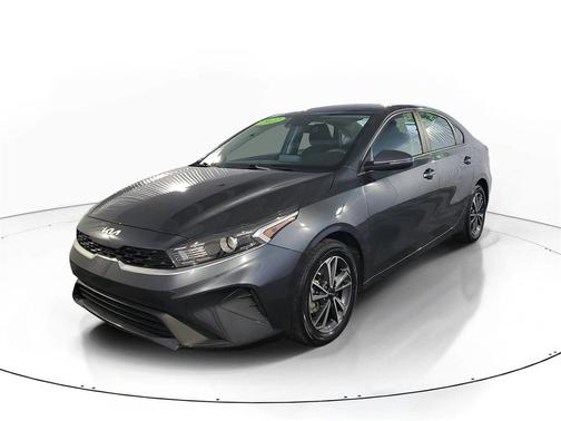 2022 Kia Forte LXS