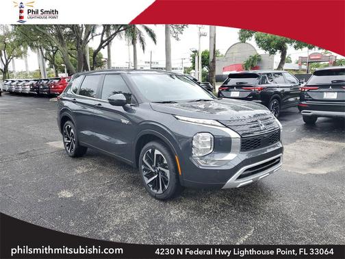 2025 Mitsubishi Outlander PHEV SE S-AWC