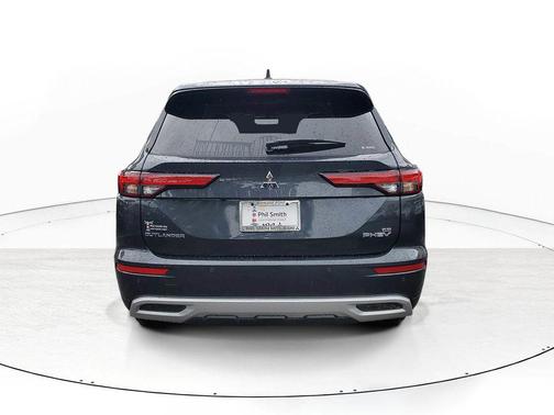 2025 Mitsubishi Outlander PHEV SE S-AWC