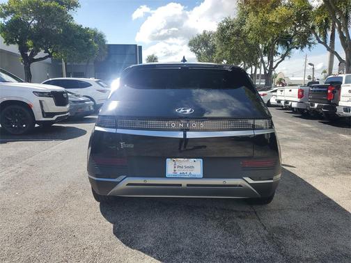 2022 Hyundai IONIQ 5 SEL