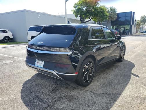 2022 Hyundai IONIQ 5 SEL