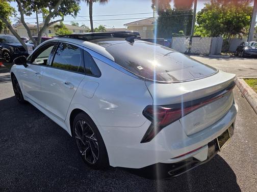 2025 Kia K5 GT-Line