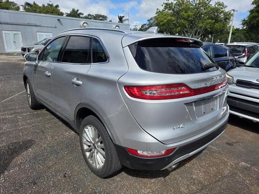 2019 Lincoln MKC Standard