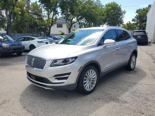 2019 Lincoln MKC Standard
