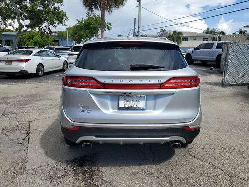 2019 Lincoln MKC Standard