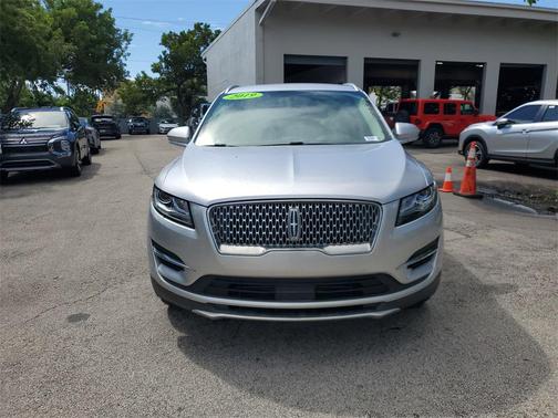 2019 Lincoln MKC Standard