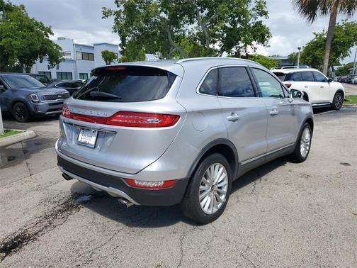 2019 Lincoln MKC Standard