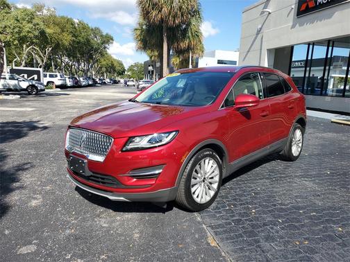 2019 Lincoln MKC Standard