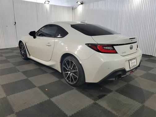 2023 Toyota GR86 Base