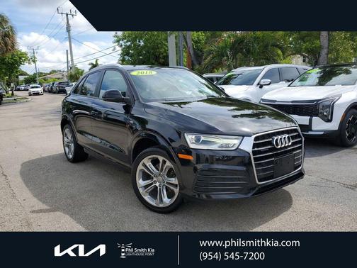 Black 2018 Audi Q3 2.0T Premium