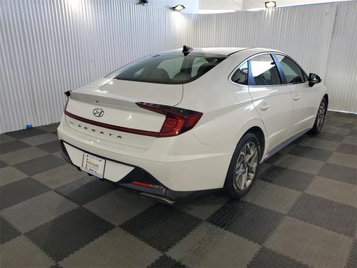 2021 Hyundai SONATA SEL