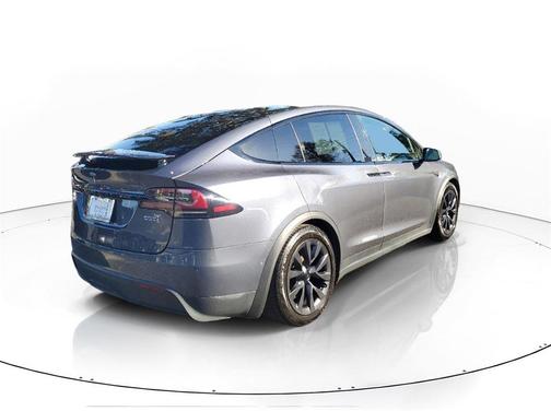 2023 Tesla Model X Standard Range