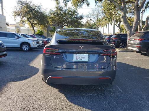 2023 Tesla Model X Standard Range