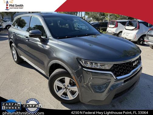 2022 Kia Sorento LX