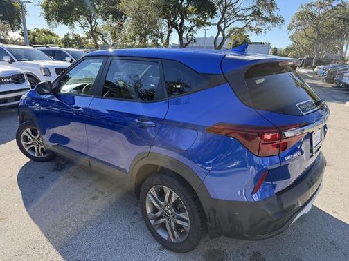 2022 Kia Seltos LX