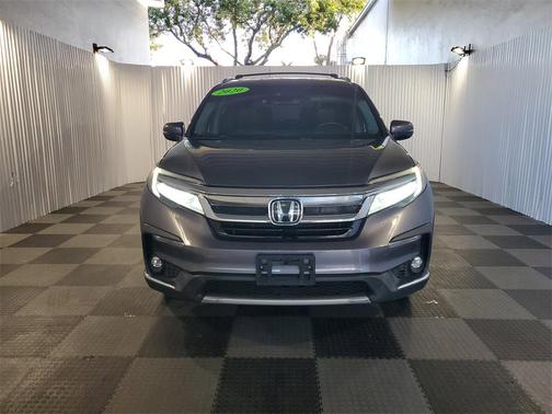 2020 Honda Pilot Touring 8-Passenger