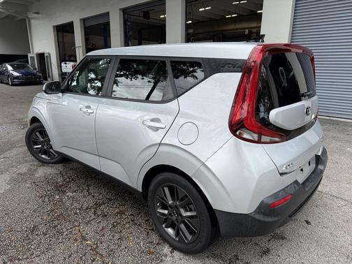 2021 Kia Soul EX
