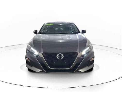 2021 Nissan Altima SR FWD