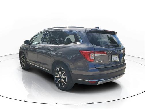 2019 Honda Pilot Touring 8-Passenger