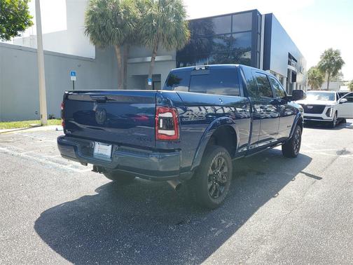 2022 RAM 2500 Limited Mega Cab 4x4 6'4' Box