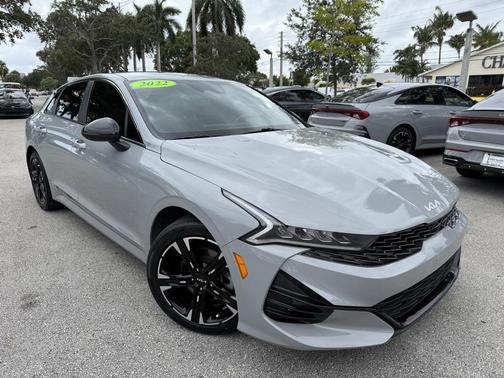 2022 Kia K5 GT-Line