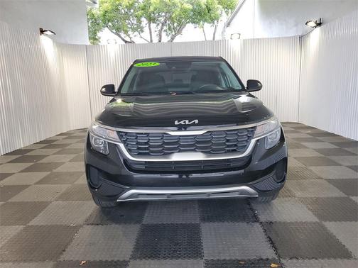 2023 Kia Seltos LX