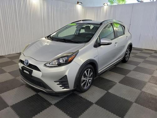 2019 Toyota Prius LE