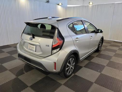 2019 Toyota Prius LE