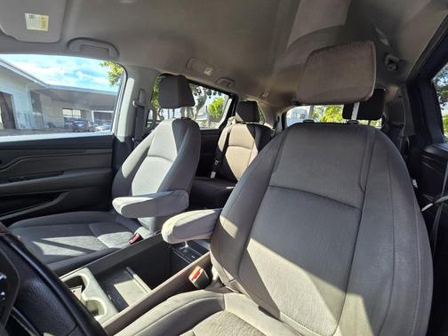 2021 Honda Odyssey LX