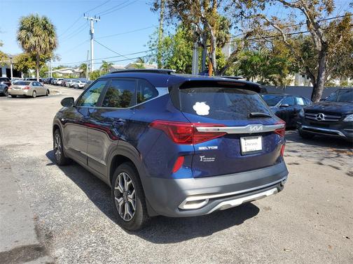 2023 Kia Seltos EX