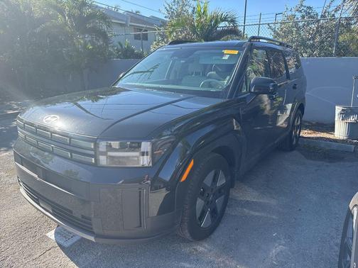 Phantom Black 2025 Hyundai SANTA FE SEL 2.4