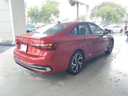 2025 Volkswagen Jetta 1.5T SEL