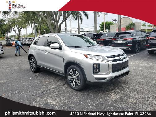 2025 Mitsubishi Outlander Sport SE