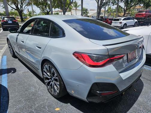 2023 BMW M440 i