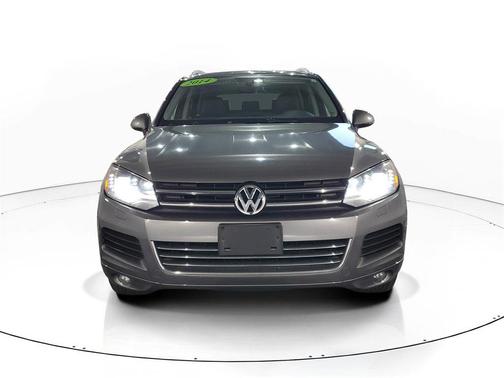 2014 Volkswagen Touareg 3.6L Sport