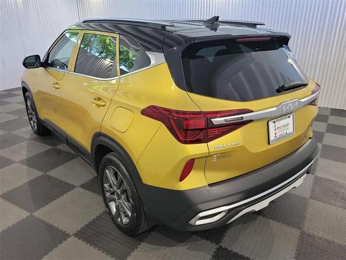 2023 Kia Seltos S