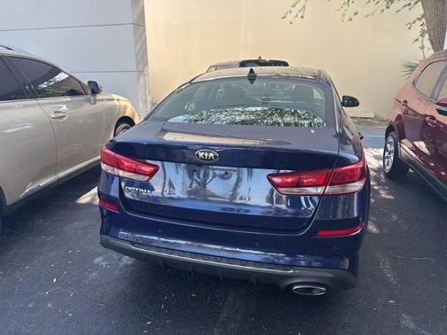Horizon Blue 2019 Kia Optima LX