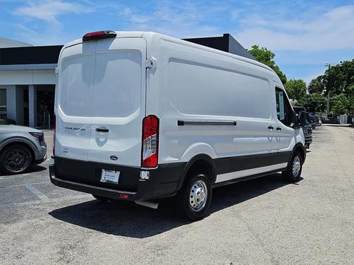 2023 Ford Transit-250 Base