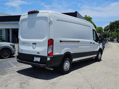 2023 Ford Transit-250 Base