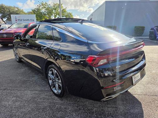 2023 Kia K5 EX