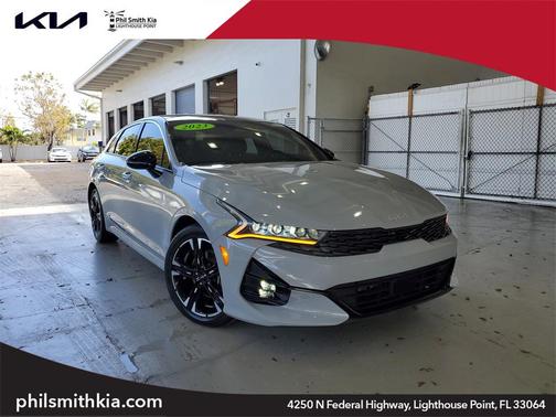 2023 Kia K5 GT-Line