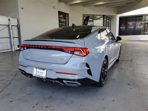 2023 Kia K5 GT-Line