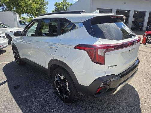 2024 Kia Seltos EX