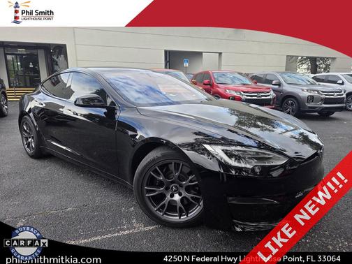 2022 Tesla Model S Base