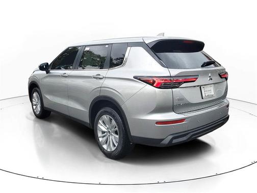 2026 Mitsubishi Outlander ES 2.5 2WD