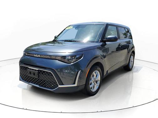 Gravity Gray 2023 Kia Soul S