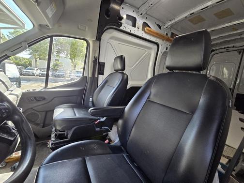 2021 Ford Transit-250 Base