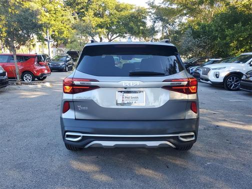 2022 Kia Seltos S