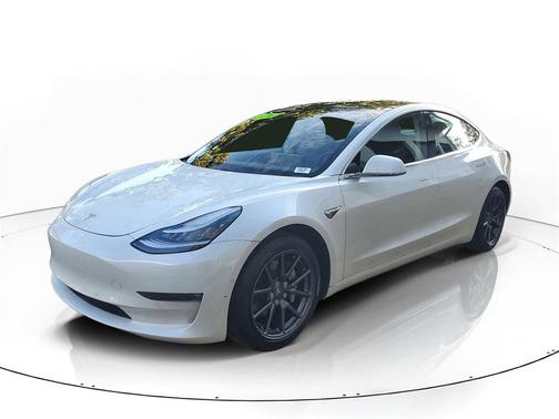 2020 Tesla Model 3 Long Range