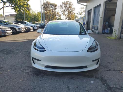 2020 Tesla Model 3 Long Range
